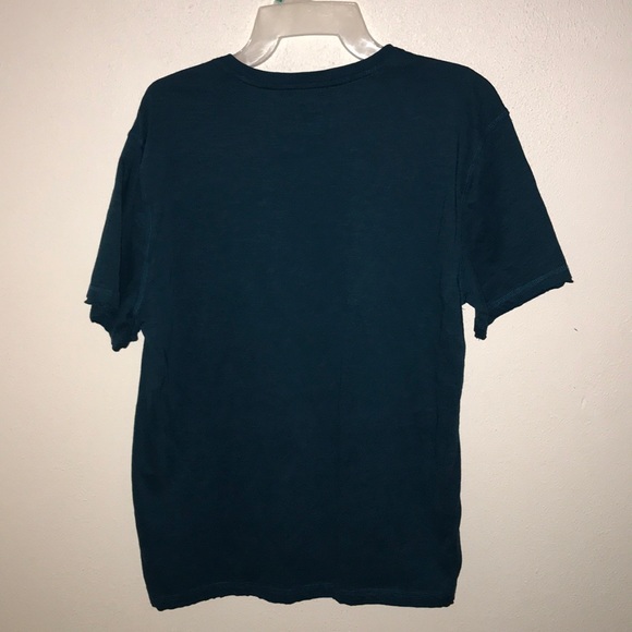 Blue Green Large Men’s Tee - Picture 3 of 3